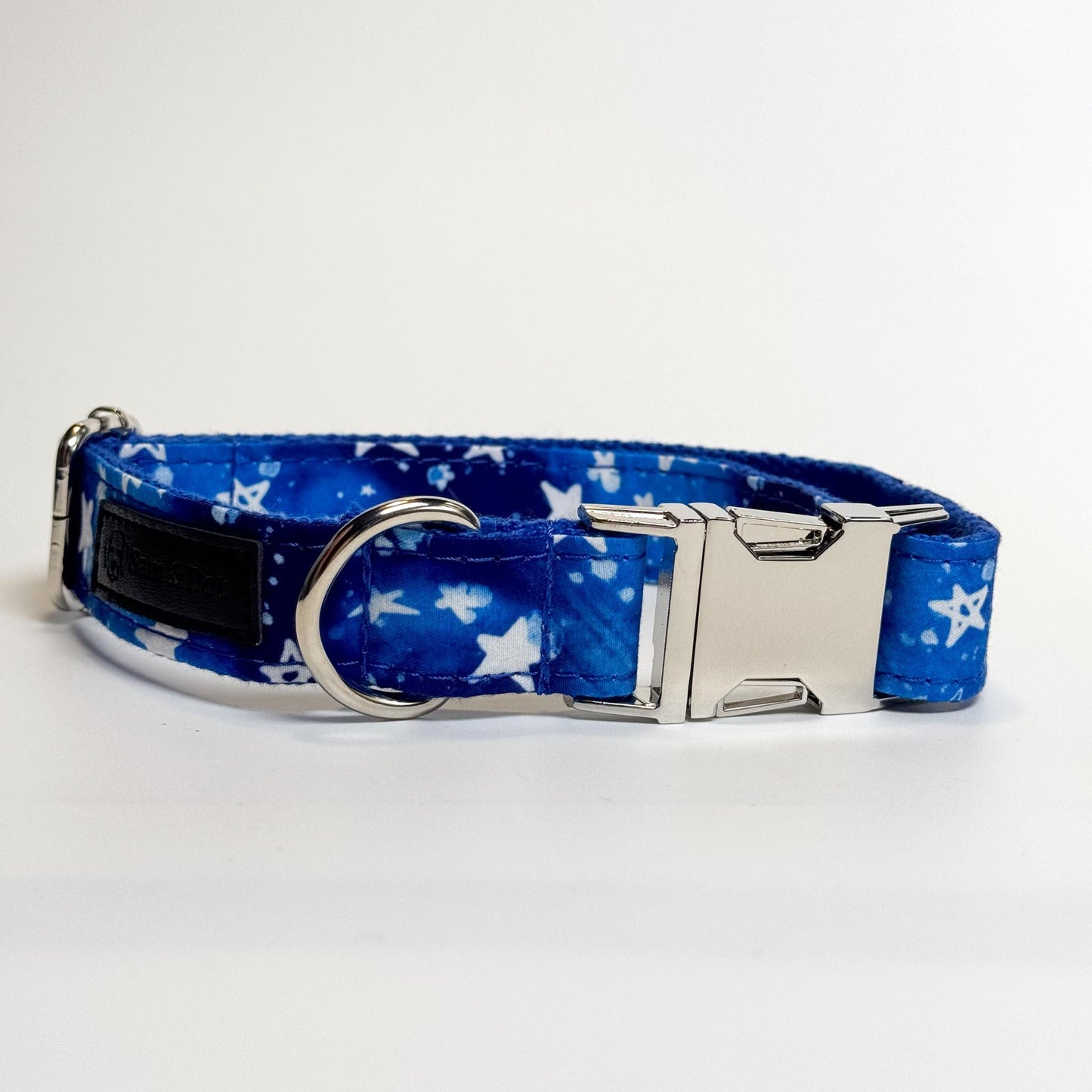 Blue Stars Engraved Dog Collar - Sam and Dot